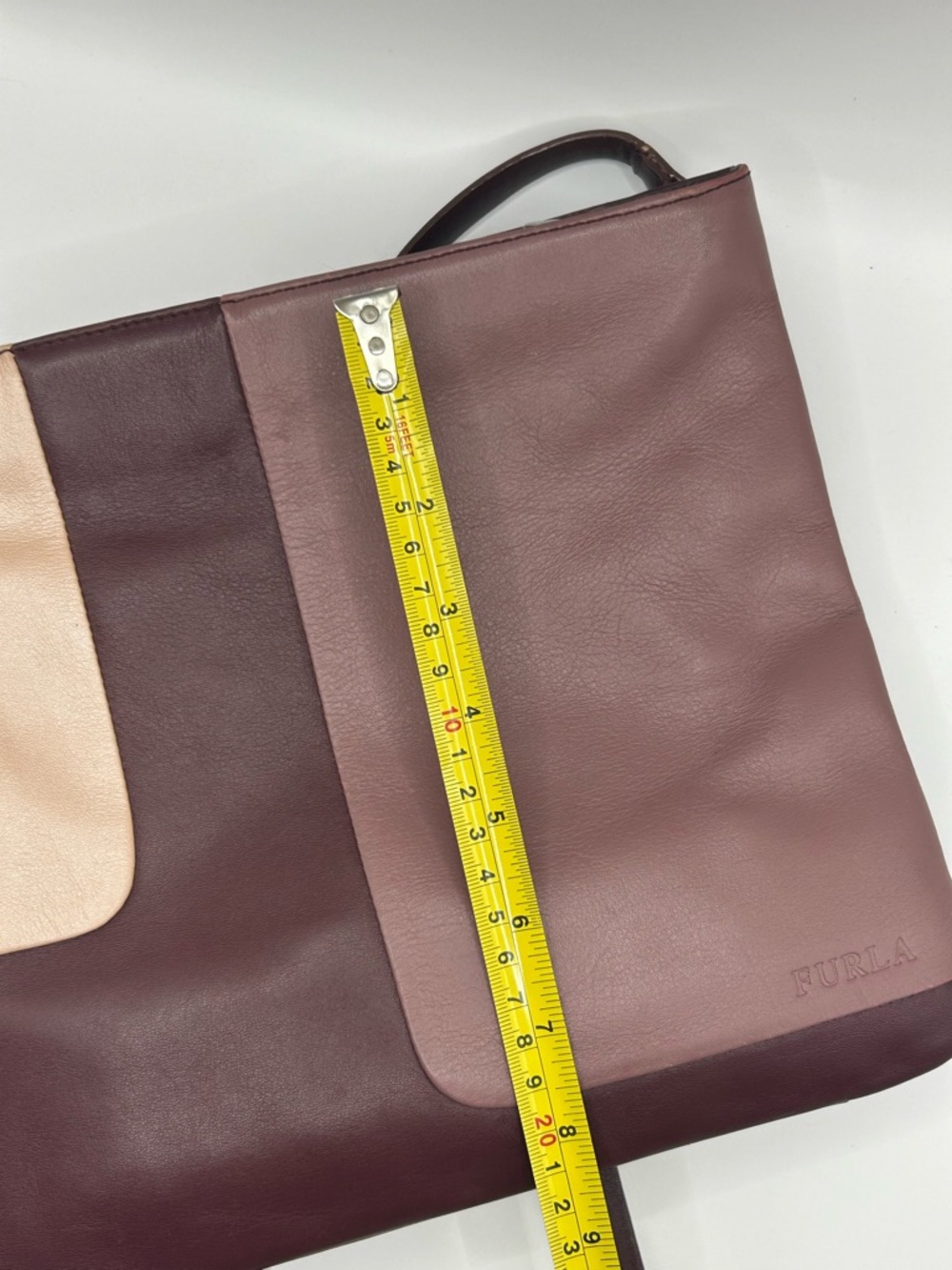 Furla Colorblock Leather Shoulder Bag in Mauve, Burgundy & Cream - Picture 4 of 9